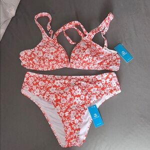 Cupshe Floral Bikini - Red and White